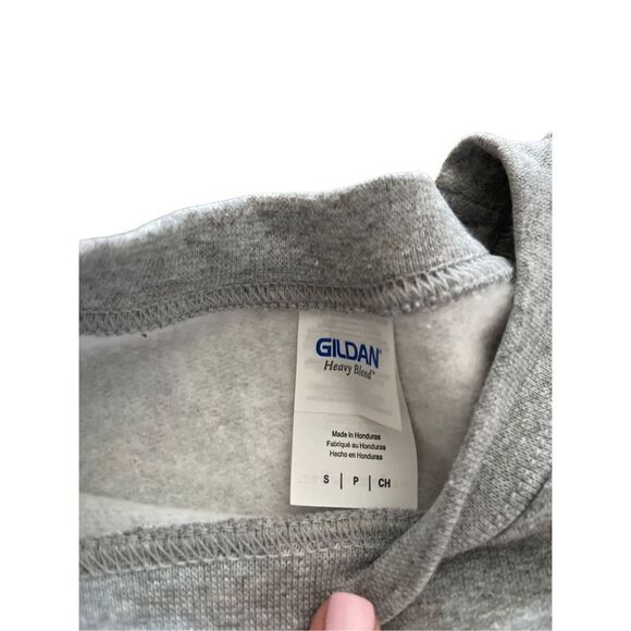 Schrutte bed and breakfast crewneck pullover size small - Picture 7 of 7